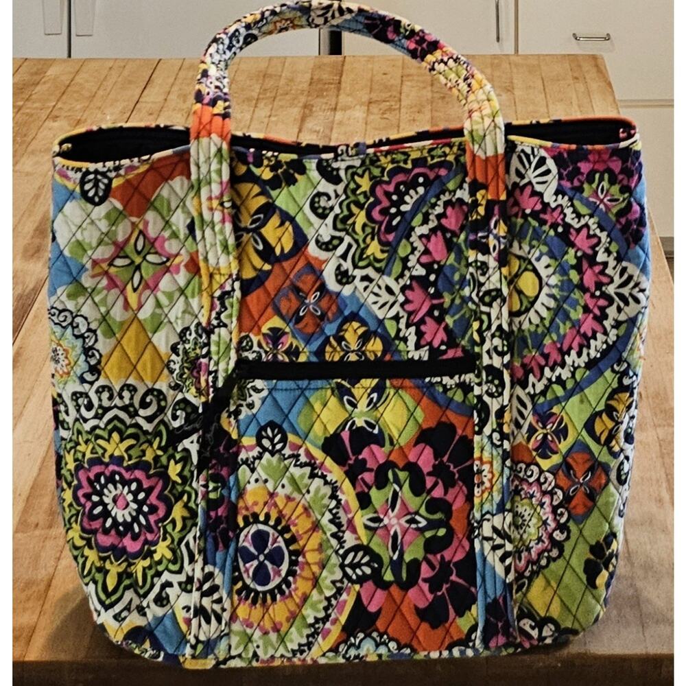 Vera Bradley RIO RETIRED Shoulder Tote Travel Shopper Multicolor Floral Retro
